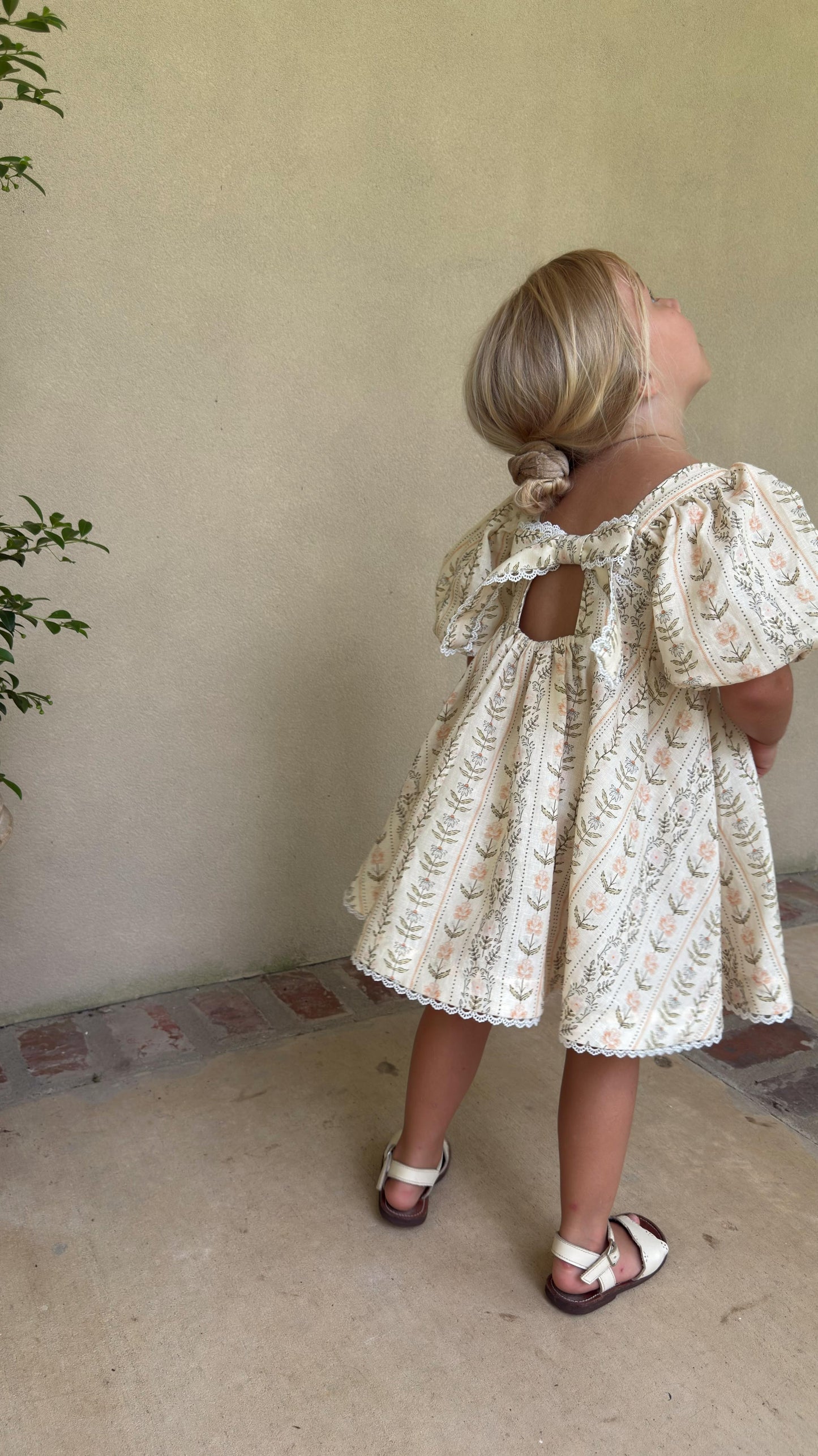 Preview Girls Louise French Linen & Lace Snap Dress | Eden Stripe Natural